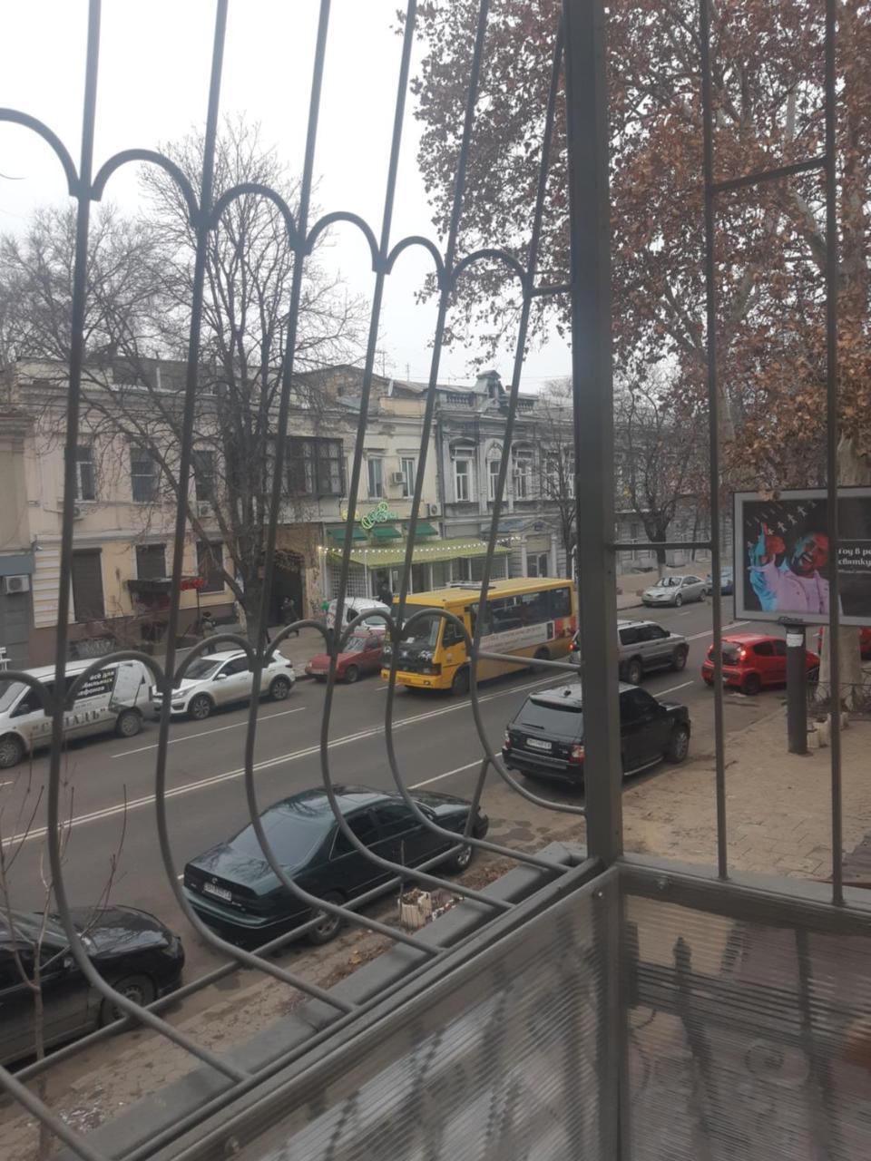 דירות אודסה 75 Katerynyns'Ka Street מראה חיצוני תמונה