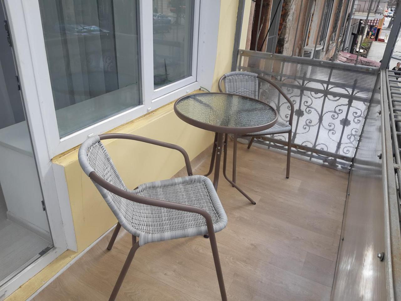 דירות אודסה 75 Katerynyns'Ka Street מראה חיצוני תמונה